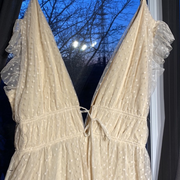 Lulus Yours Evermore Cream Swiss Dot Ruffled Midi Dress Never Worn XL - Picture 4 of 5